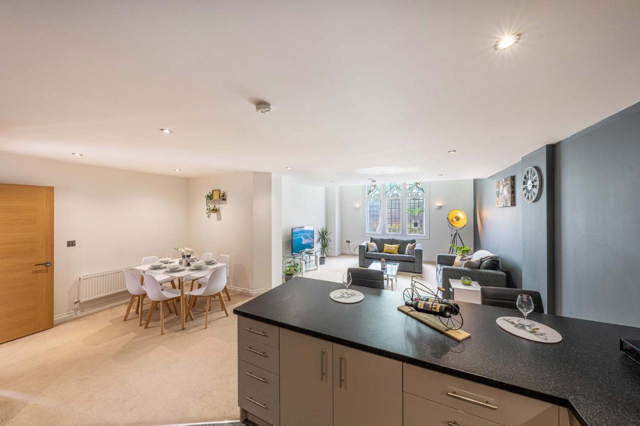 פורטסמות' Grade 2 Listed Converted Church, Within 750Yrds To Southsea Beach מראה חיצוני תמונה